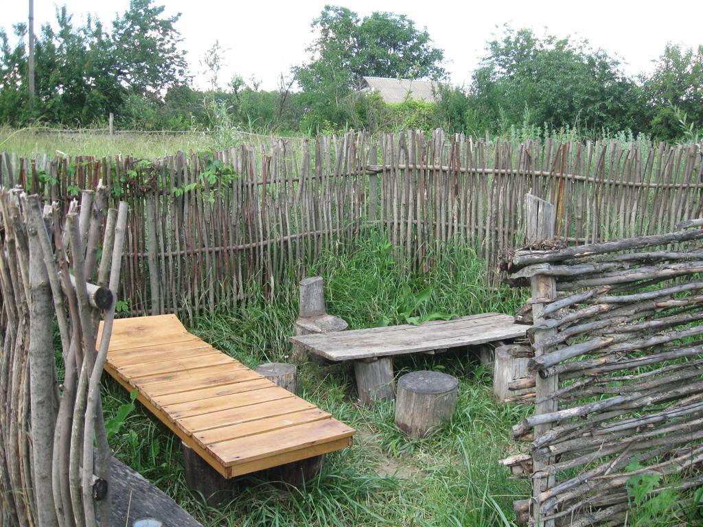 Koryakivskyi Rai Guest House Dmitrenki Luaran gambar